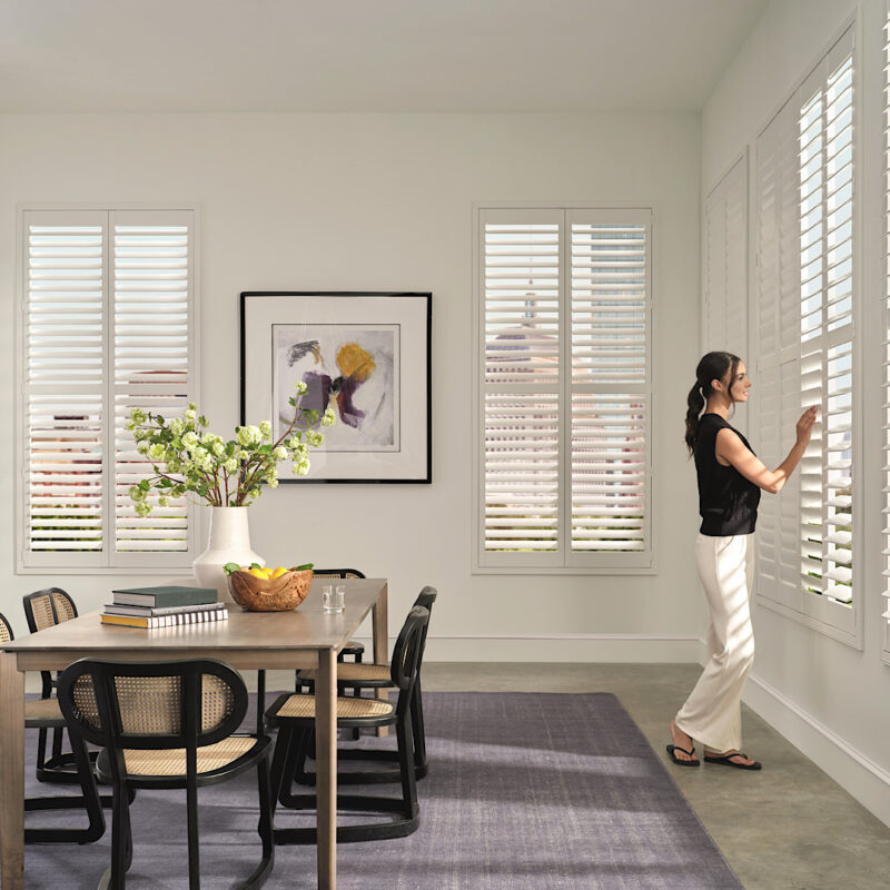 Hunter douglas shutter repair